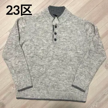 23X 버튼 포함 하이넥 스웨터 그레이 계열