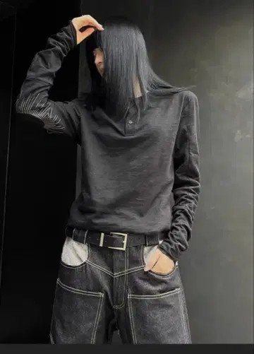 slight vogue long sleeve 00s archive