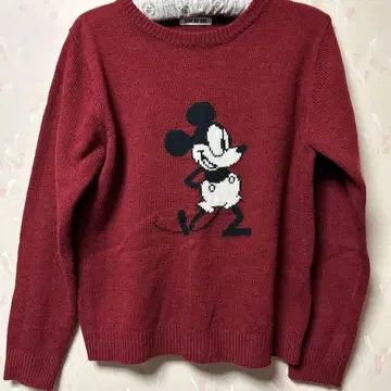 Disney 미키마우스 긴팔 니트 스웨터 버건디