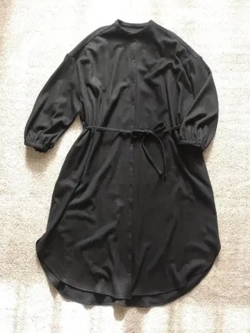 R&D.M.Co-올드맨즈테일러 원피스 블랙 착용 횟수 1회