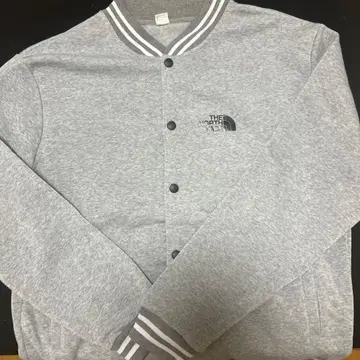 THE NORTH FACE 그레이 가디건 & 카고 팬츠 세트