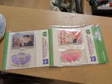 그 비스크 돌은 사랑을 한다 미니 아크릴 스탠드 2개 세트