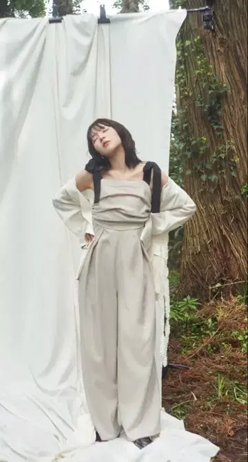 andequal 베이지 오프숄더 와이드 레그 올인원