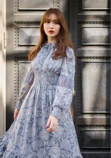 Herlipto Winter Floral Long-sleeve Dress