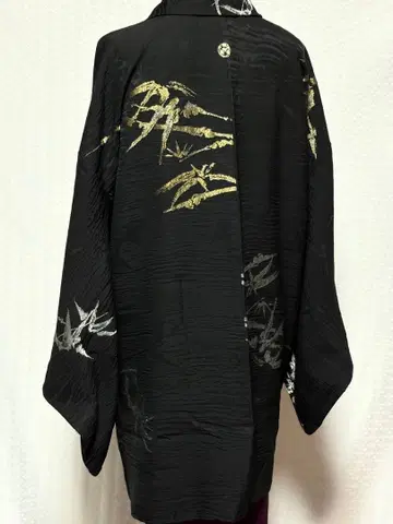 새상품급 기모노 순수 실크 금은사 대나무 무늬 블랙 원포인트 겉옷 선착순