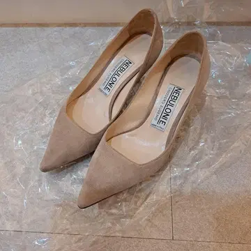 NEBULONE 베이지 하이힐 펌프스 35.5 네브로니