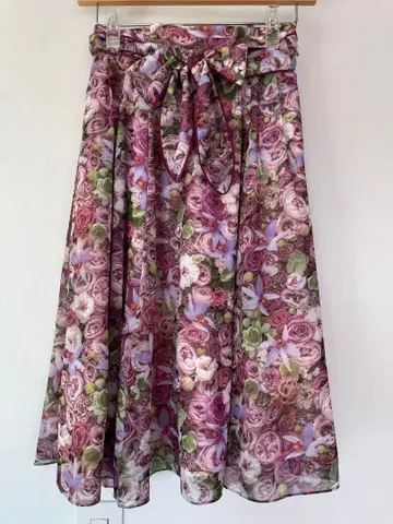 tocca 토카 x 니콜라이 버그만 리본 플레어 스커트 핑크 계열