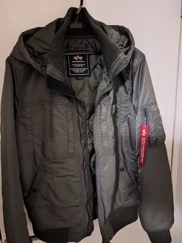 ALPHA INDUSTRIES 플라이트 자켓 L 사이즈 올리브 그린