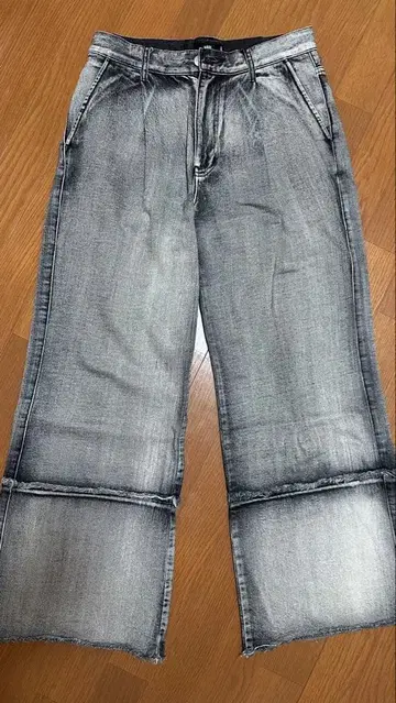 HARE 절개 프린지 데님