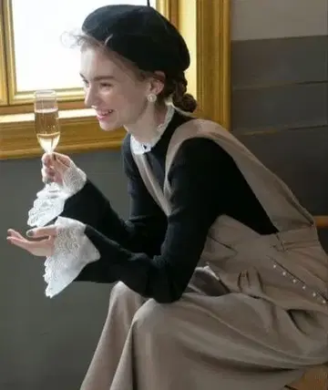 새상품 레이스 프릴 도킹 하이넥 리브 니트 풀오버