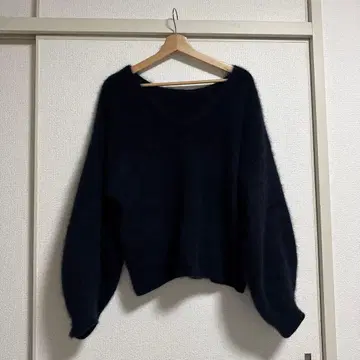 NOBLE 퍼 니트 2WAY 퍼프 슬리브 니트