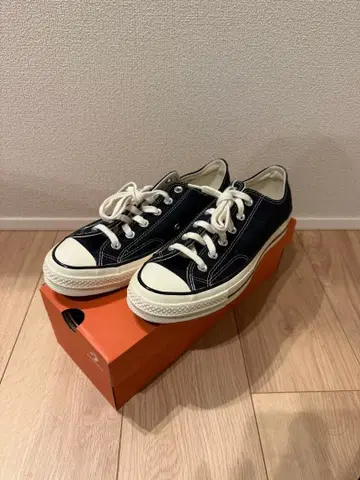 컨버스 올스타 블랙 로우컷 스니커즈 23.5cm