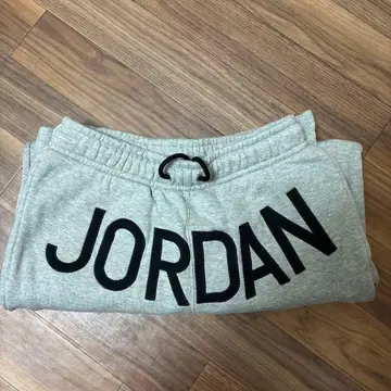 JORDAN 그레이 숏팬츠 S