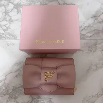 Maison de FLEUR 벨트 리본 미니 지갑