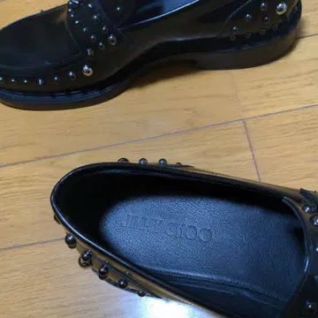 새상품 지미추 스터드 로퍼 43 Jimmy Choo