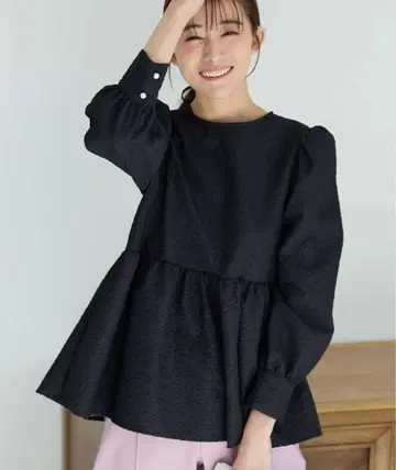 fifth 푸쿠레 자카드 페플럼 상의