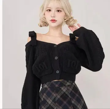 Darich 숄더 리본 V넥 니트탑 BRK 미사용 새상품 택 포함