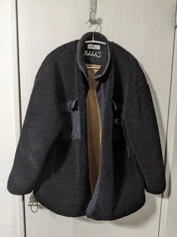 새상품급 카케라 & 트렁크 보아 자켓 코트 블랙