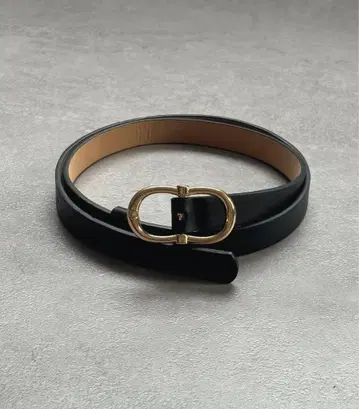 Thevon. 모듬 버클 벨트