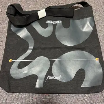 YOUNG & OLD 토트백 SixTONES