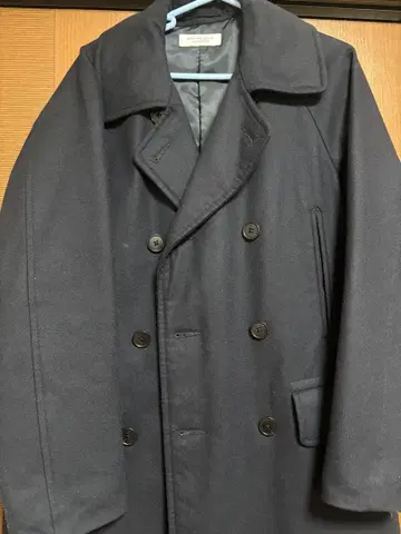 [ BEAUTY & YOUTH ] 네이비 피 코트