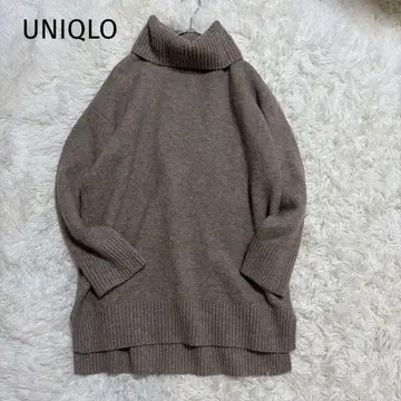 새상품급*UNIQLO* [ M ] 수플레얀 터틀넥 튜닉 큼직한 니트
