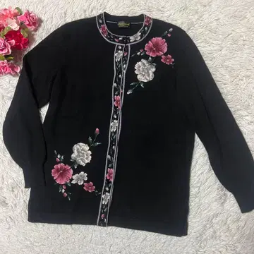 리파인드 캐시미어 니트 가디건 꽃 자수 블랙