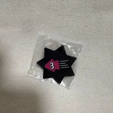 스프라툰 3 핀 배지