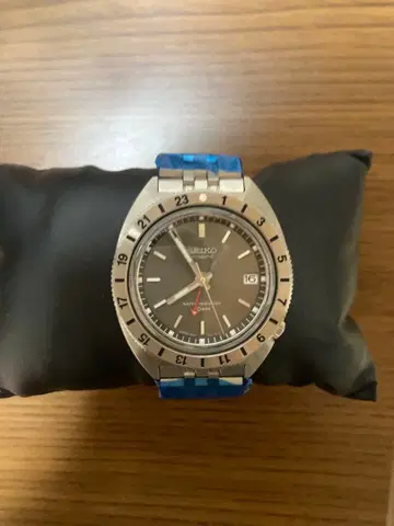 세이코 내비게이터 타이머 SBEJ015