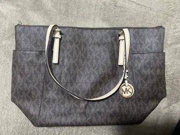 마이클코어스 토트백 로고 패턴 브라운