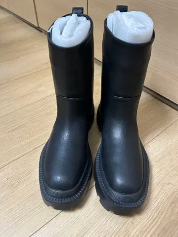 블랙 사이드 고어 부츠 통굽