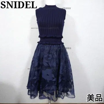 SNIDEL 새상품급 오팔 니트 콤비 원피스 배송비 포함