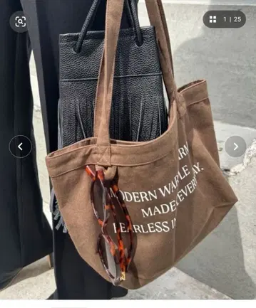 SHENERY 시즌 로고 미니백 브라운