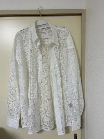 화이트 레이스 긴팔 셔츠