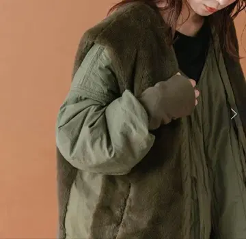 멀티웨이 베스트 포함 밀리터리 코트