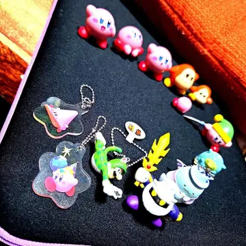 스미코구라시 커비 피규어와 키링 세트