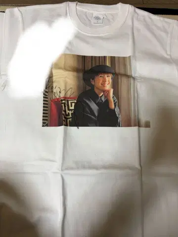 요시세 미치코 사인 포함 T셔츠