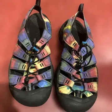 KEEN 아웃도어 샌들 멀티 컬러