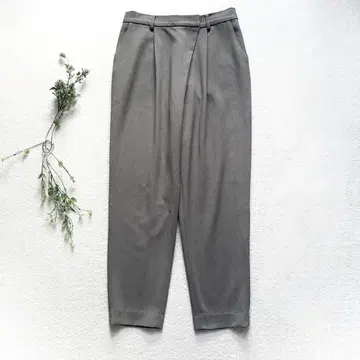 [ 컨디션 최상 ] 소주 울라이크 턱 팬츠 랩 디자인 사이즈 L 그레이