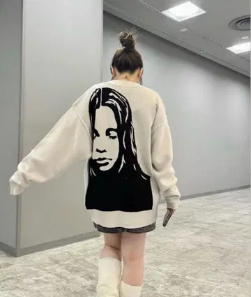 X-girl 로고 가디건 화이트