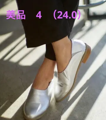 리브인컴포트 하마지와 콜라보 부드러운 플랫 슈 티 실버 4