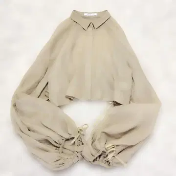 새상품급 ETRE TOKYO 에트레토쿄 셔링 시어 블라우스