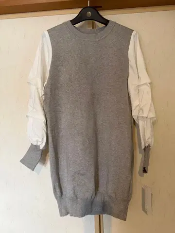 미사용 새상품 택 포함 튜닉풍 니트