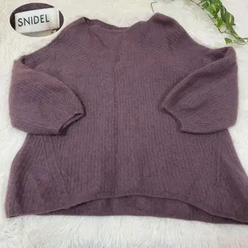 SNIDEL 스나이델 라쿤 미니 니트 스웨터 볼륨 소매