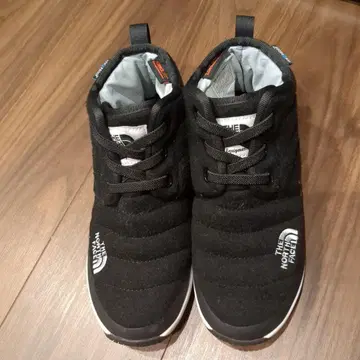 NORTHFACE 겨울용 스니커즈