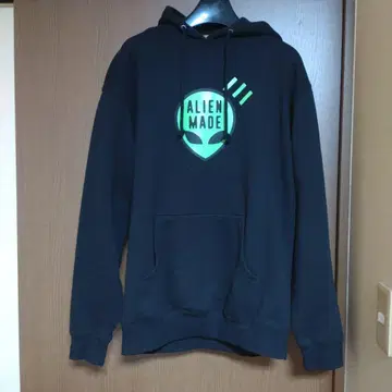 진심 MAJOGARY ALIEN MADE 풀오버 후드티 M