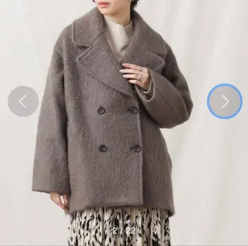 CLOCHE (크로셰) 샤기 코트