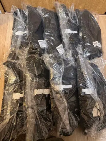 인기 상품 새상품 아이보리 바디백 17개 세트 블랙 9개 화이트 8개