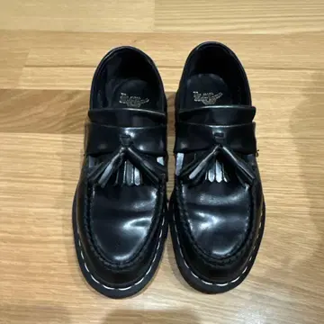 닥터마틴 ADRIAN 화이트 스티치 로퍼