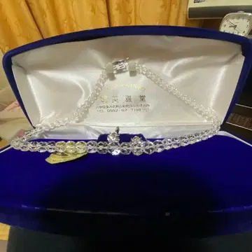 영아당 화이트 수정 목걸이